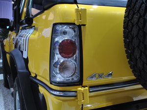 2009款陆风X9 细节外观