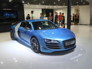 2013款5.2 FSI quattro 中国专享版 整体外观