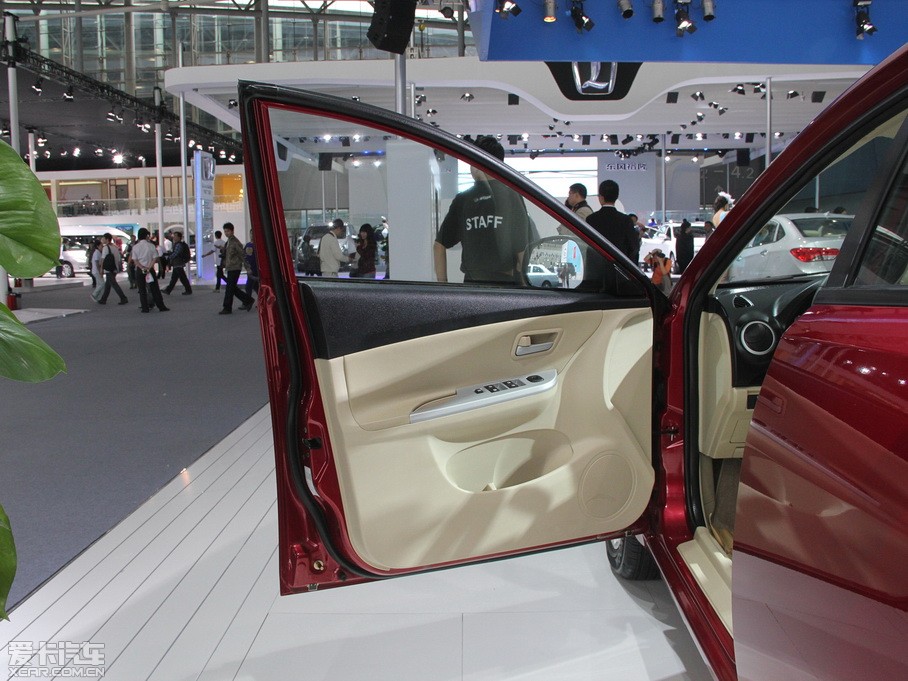 2012�����VS 