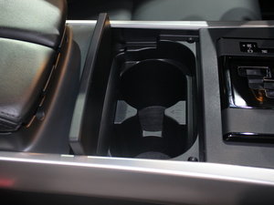 2013R_(d)CX-9 Ϻ܇չ