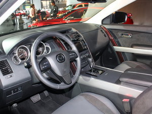 2013R_(d)CX-9 Ϻ܇(ch)չ