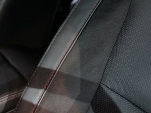 2013R_(d)CX-9 Ϻ܇(ch)չ