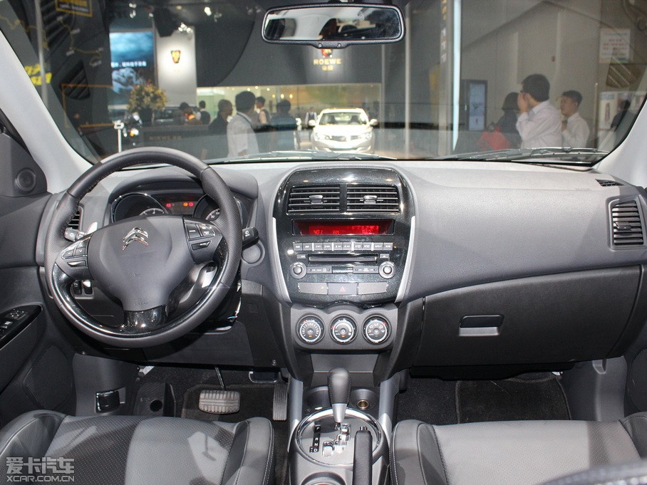 2012��C4 AIRCROSS(�M��) 