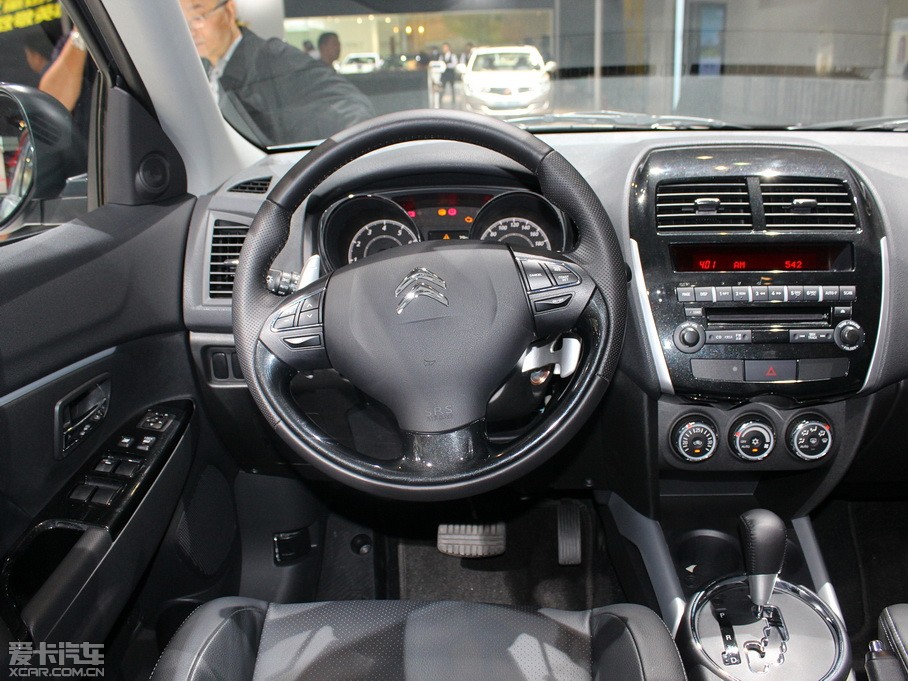 2012��C4 AIRCROSS(�M��) 