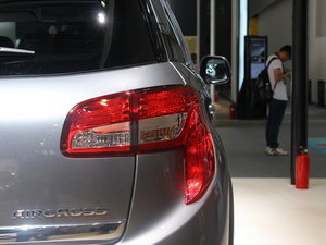 2012C4 AIRCROSS(M) ^