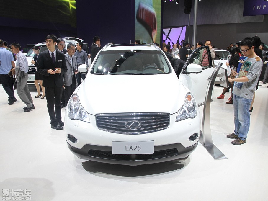 2013ӢQX50(M) 