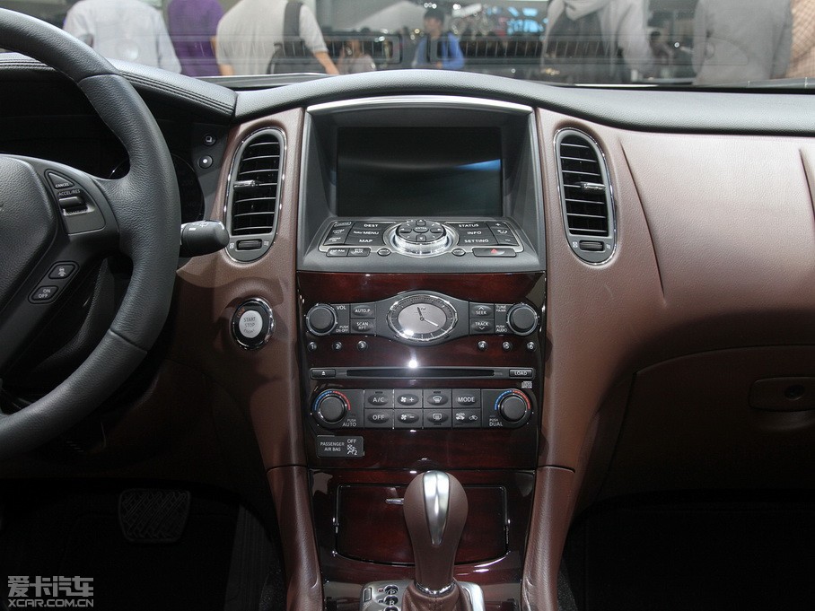 2013ӢQX50(M) 