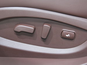 2013ӢQX50(M(jn)) Ϻ܇չ