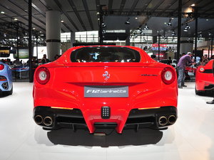 2013F12berlinetta w^