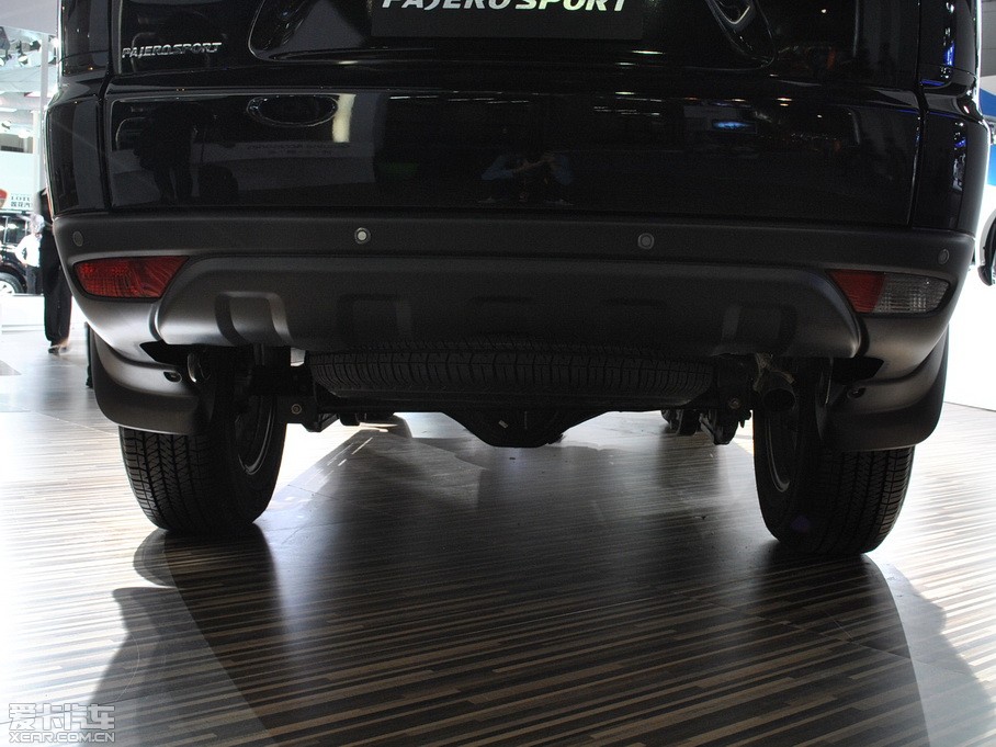 2011�������_���ŕ�(�M��) 3.0L ���A������