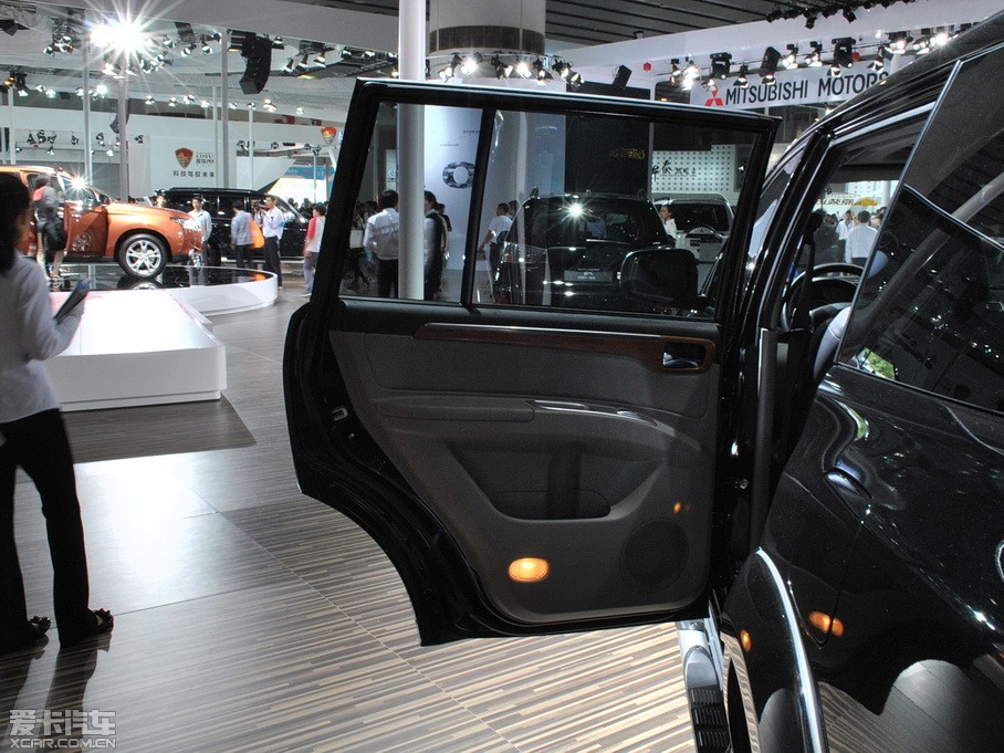 2011�������_���ŕ�(�M��) 3.0L ���A������