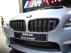 2013M6˫ Ϻչ