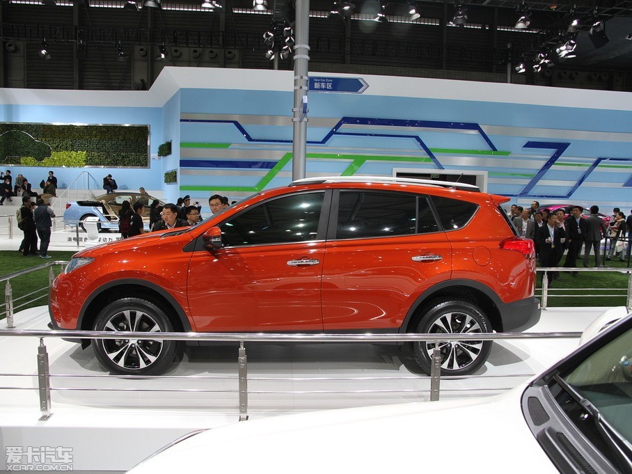 Ϻչһʽȫ·RAV4ϢRAV49У³2.0L2.5Lƥ6Զ䡣