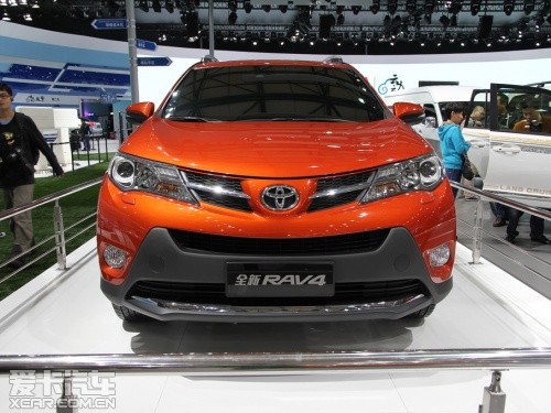 一汽丰田2013款RAV4