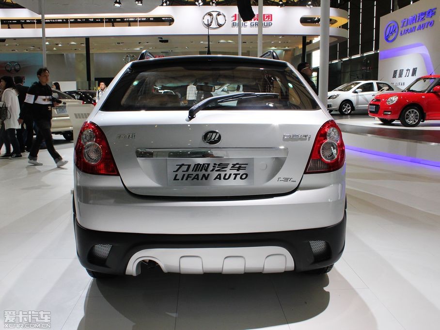 2012������520i 