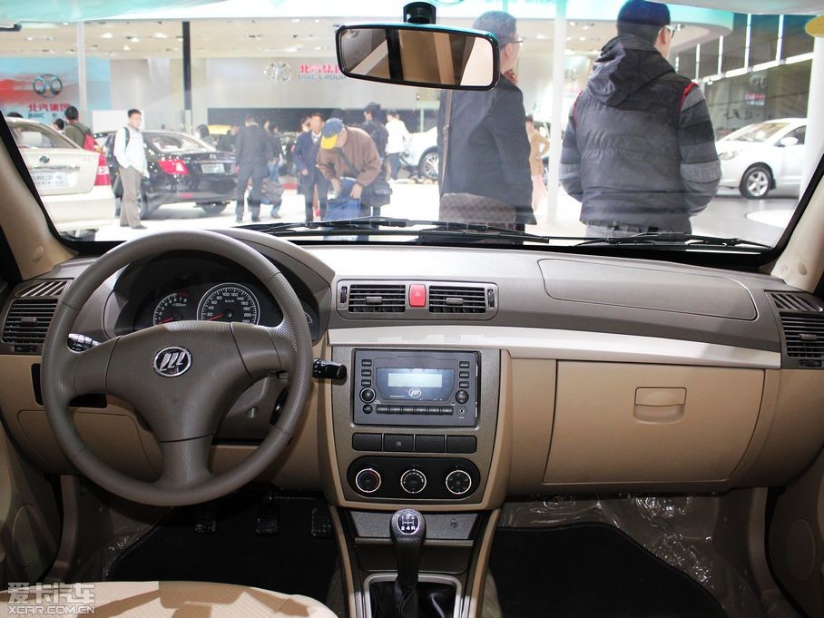 2012������520i 