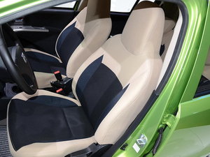 2013̩Z100 Ϻ܇չ