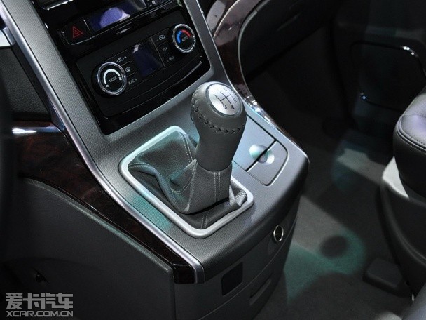 東風風行2014款風行CM7