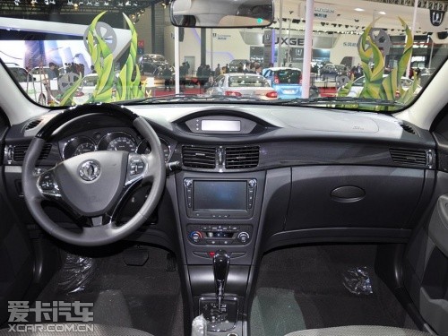 東風風神2013款風神H30 CROSS