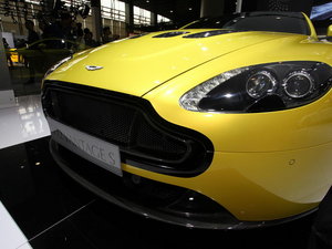 2014V12 Vantage Ϻչ