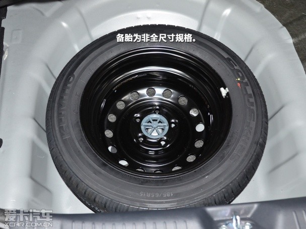 東風(fēng)悅達(dá)起亞2014款福瑞迪