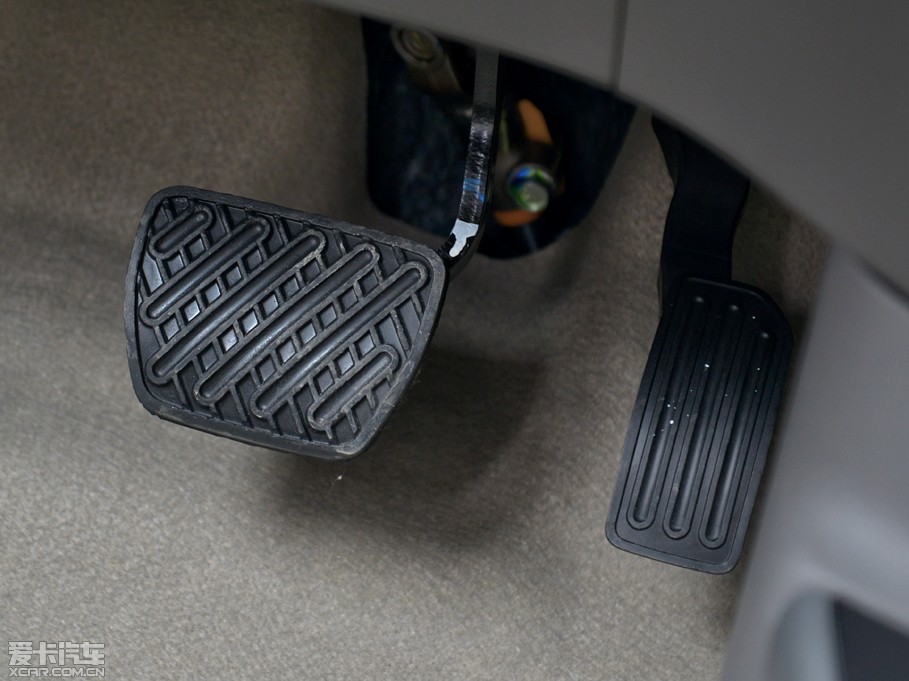 2014���(y��ng)�� 1.5XV CVT���F��