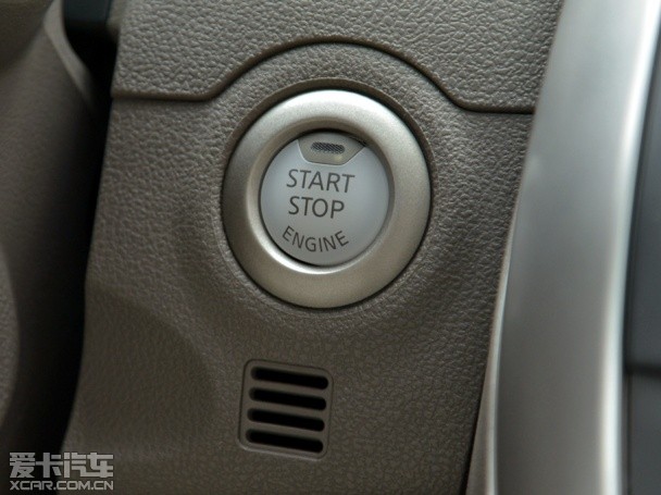 東風日產2014款陽光