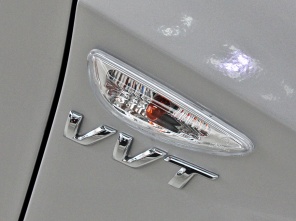 北京現(xiàn)代2014款瑞納 三廂