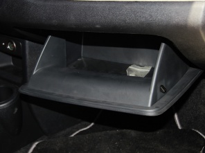 上汽榮威2013款榮威E50