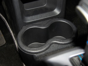 上汽榮威2013款榮威E50