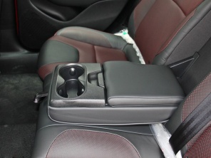 致悅對比高爾夫7