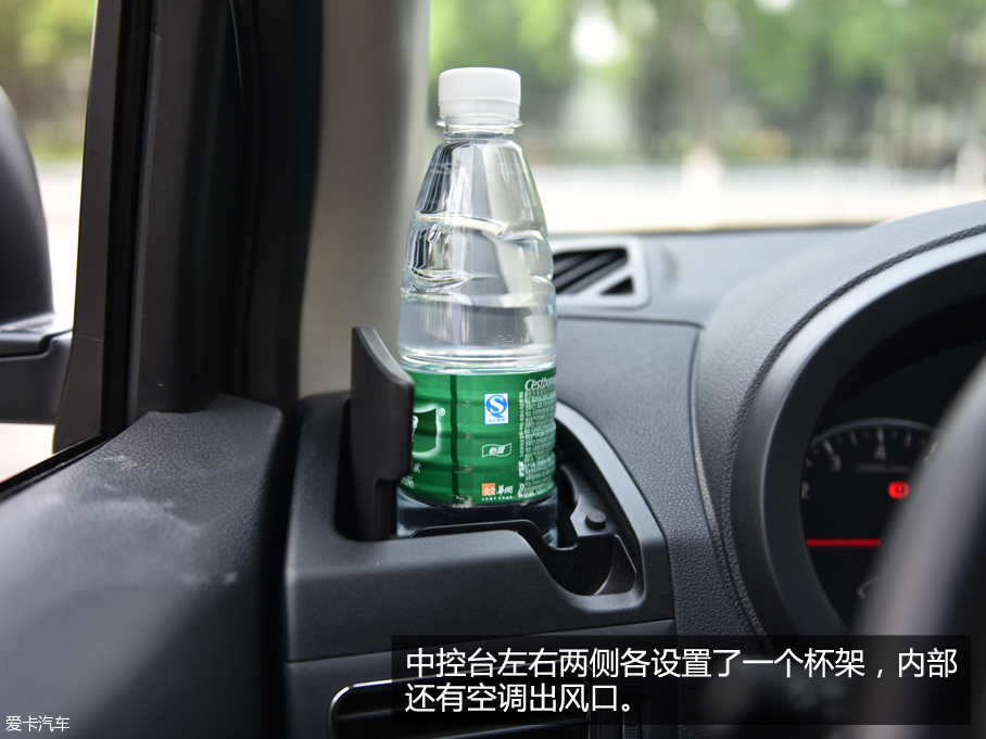 2016款東風風度MX6實拍