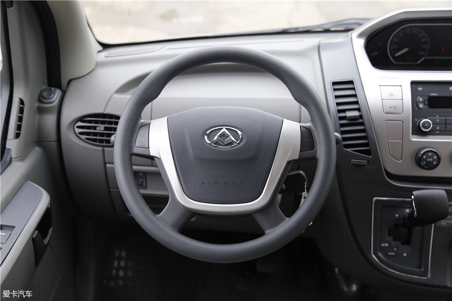 上汽大通2017款上汽大通V80