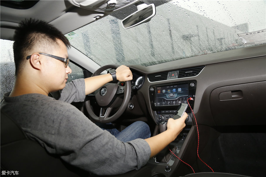 上汽斯柯达2018款明锐旅行车