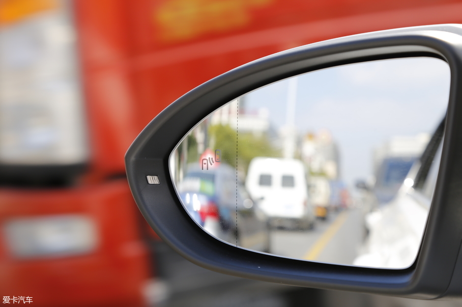 2017凌渡280TSI豪華版