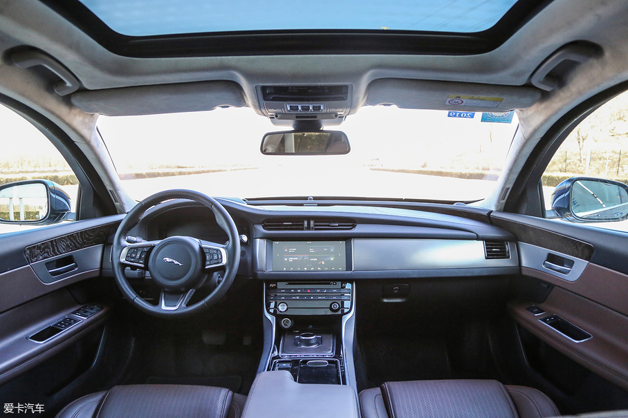 捷豹XFL長(zhǎng)測(cè)