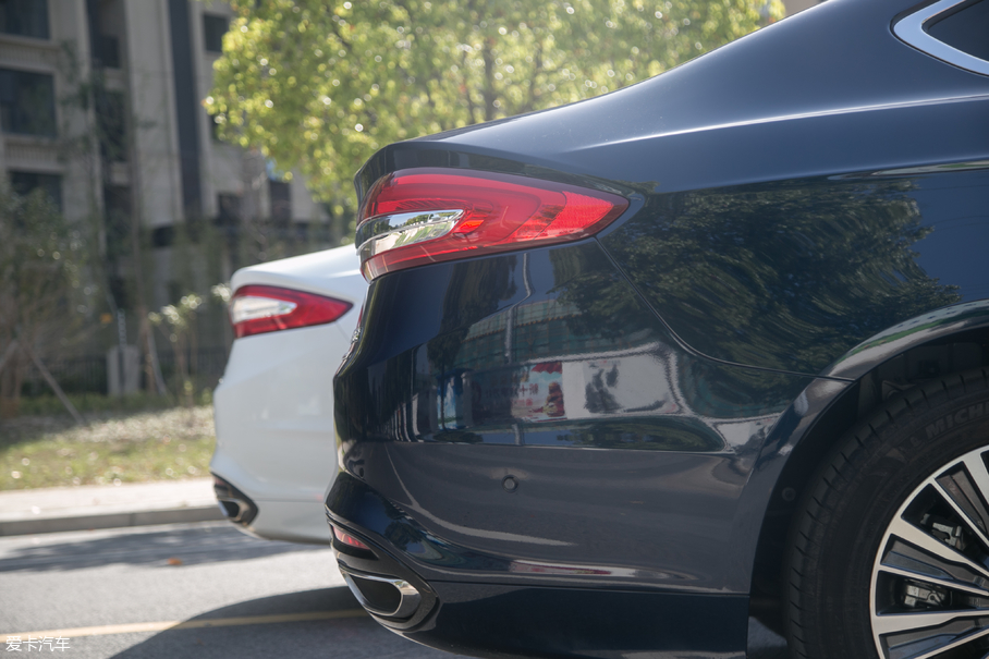 蒙迪歐插電混動車主訪談