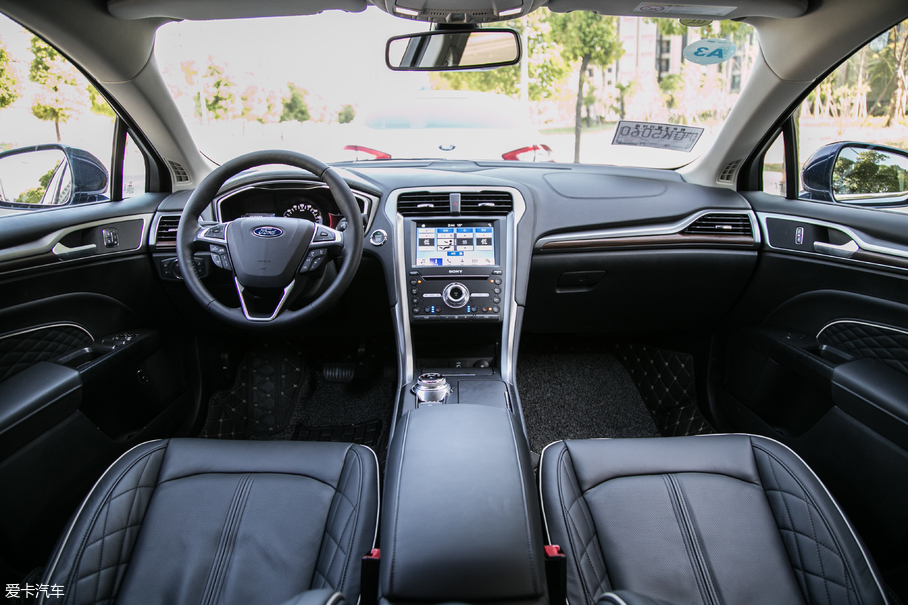 蒙迪歐插電混動車主訪談