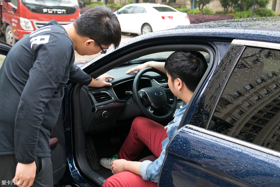 幸福2選1-金牛座