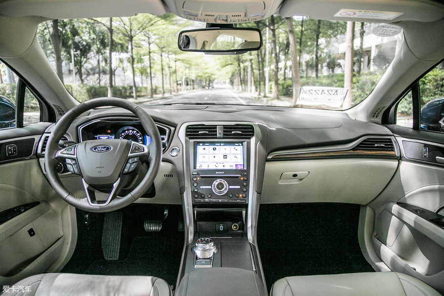 新蒙迪歐插電混動(dòng)