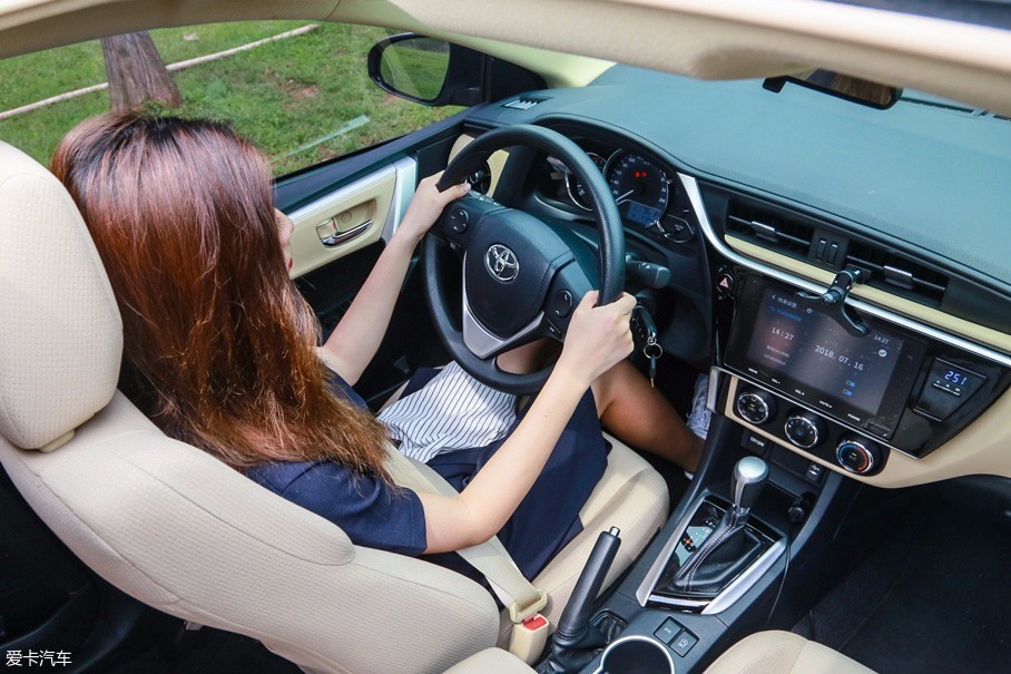 廣汽豐田2018款雷凌