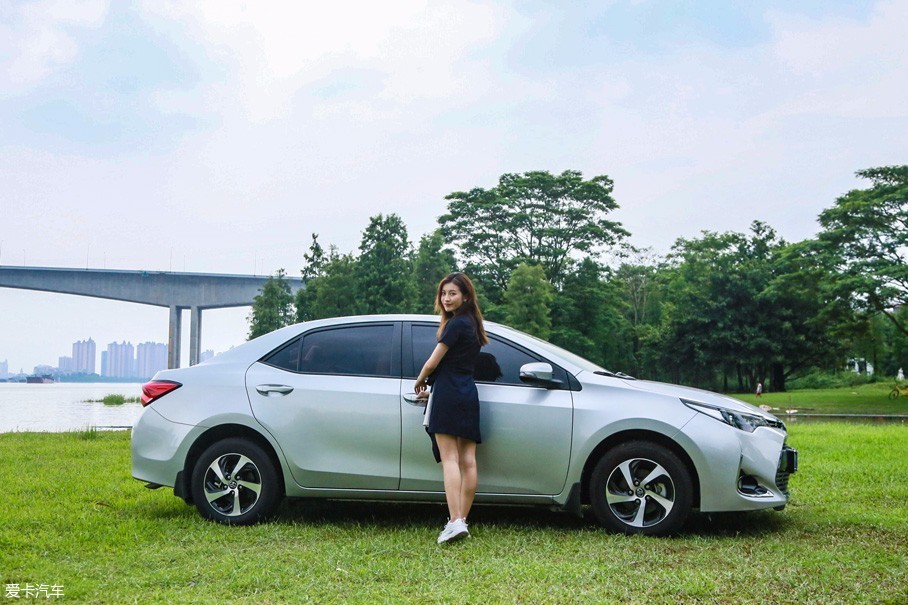 廣汽豐田2018款雷凌