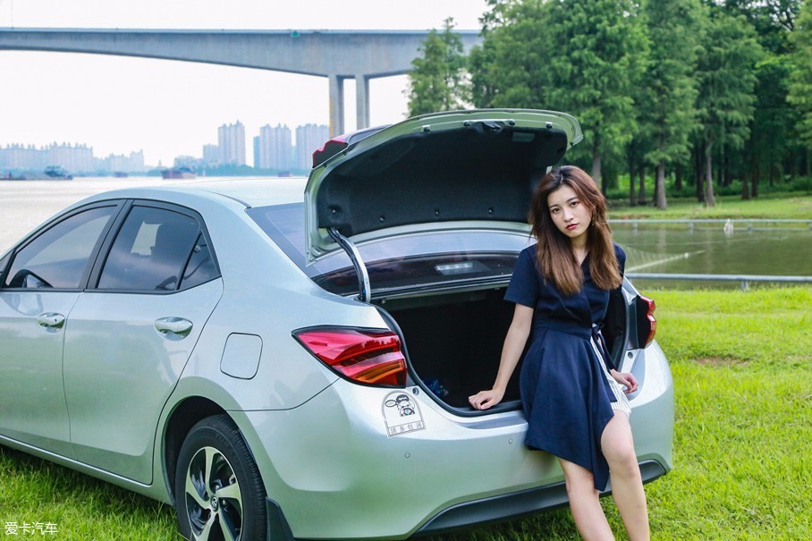 廣汽豐田2018款雷凌