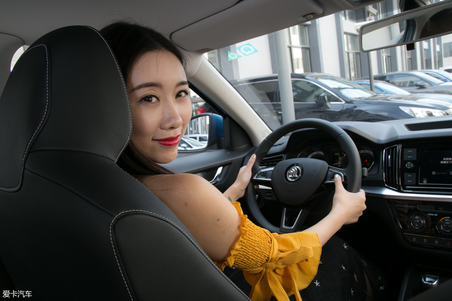 柯米克移動(dòng)化妝間