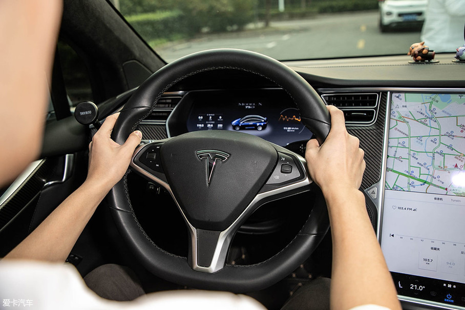 上汽榮威2018款榮威MARVEL X