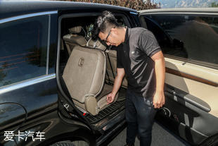 這款旅行車不一樣 奔馳R-Class車主采訪