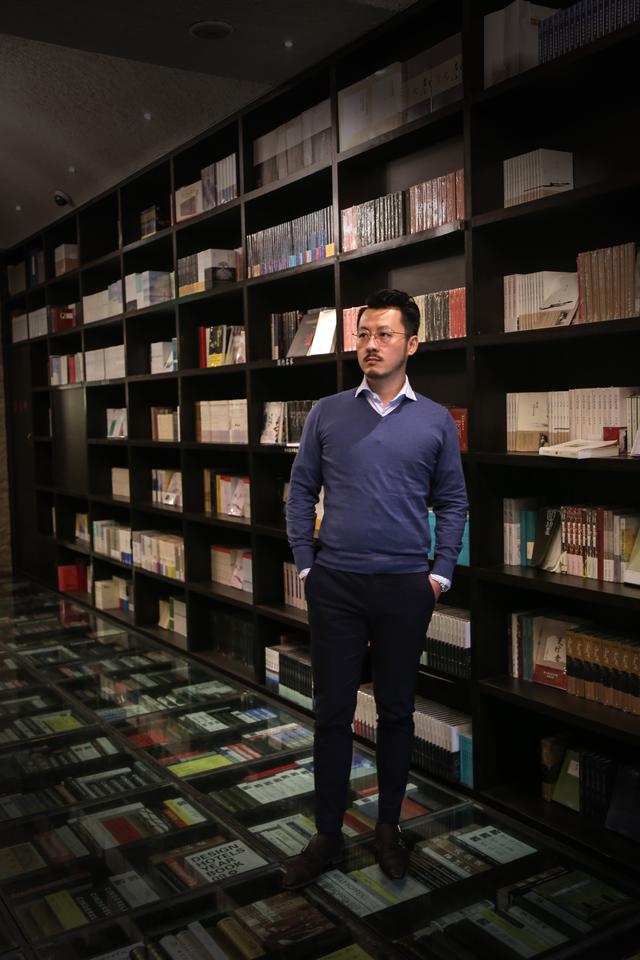 。