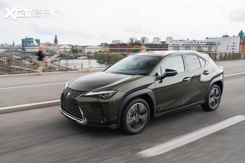 雷克薩斯UX采用GA-C平臺