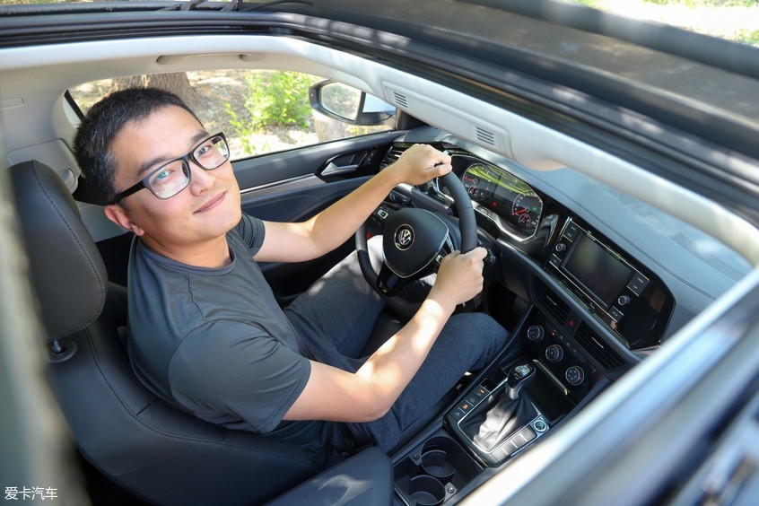 車內體驗——外部配置