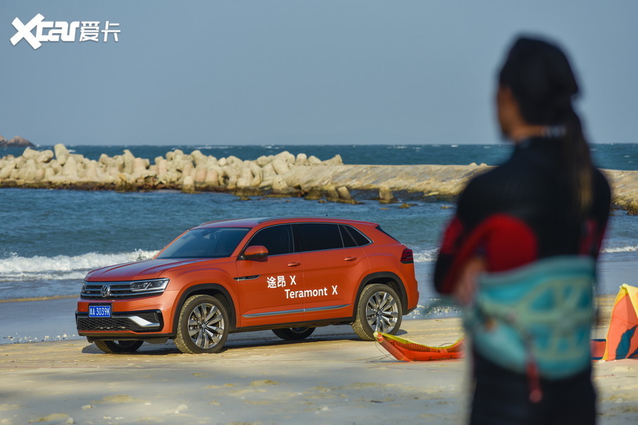 海南汽车游，探索热带天堂的无限魅力